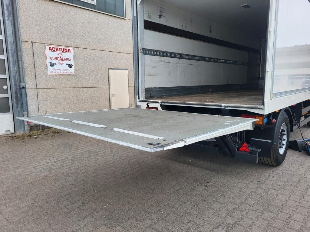 Diversen Drehschemel Vermietung möglich LBW Durchladbar Drehschemel Vermietung möglich LBW Durchladbar - Reboque furgão: foto 4 Diversen Drehschemel Vermietung möglich LBW Durchladbar Drehschemel Vermietung möglich LBW Durchladbar - Reboque furgão: foto 4