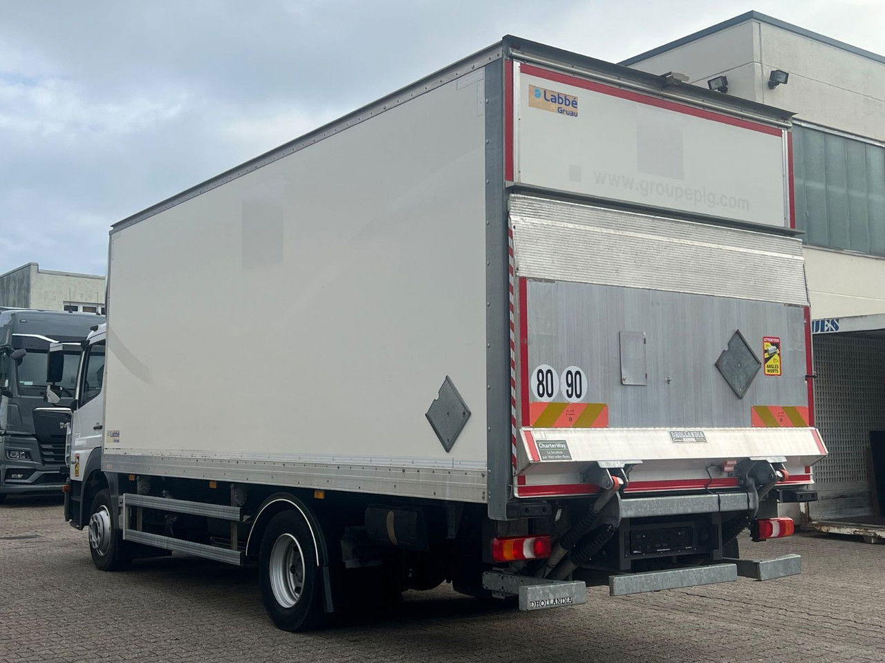 Mercedes-Benz Atego 1218 L Classic-Vermietung möglich-ADR-LBW - Camião furgão: foto 5 Mercedes-Benz Atego 1218 L Classic-Vermietung möglich-ADR-LBW - Camião furgão: foto 5