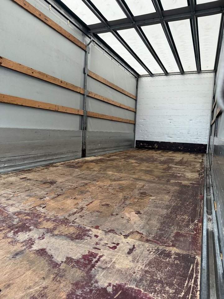 DAF LF 260 2T LBW TÜV neu - Camião de lona: foto 5 DAF LF 260 2T LBW TÜV neu - Camião de lona: foto 5