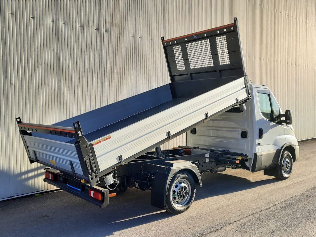 Locação financeira de Iveco Daily 35S14 3 Seiten Kipper Mod 2025 Iveco Daily 35S14 3 Seiten Kipper Mod 2025 Iveco Daily 35S14 3 Seiten Kipper Mod 2025 Iveco Daily 35S14 3 Seiten Kipper Mod 2025: foto 7 Locação financeira de Iveco Daily 35S14 3 Seiten Kipper Mod 2025 Iveco Daily 35S14 3 Seiten Kipper Mod 2025 Iveco Daily 35S14 3 Seiten Kipper Mod 2025 Iveco Daily 35S14 3 Seiten Kipper Mod 2025: foto 7