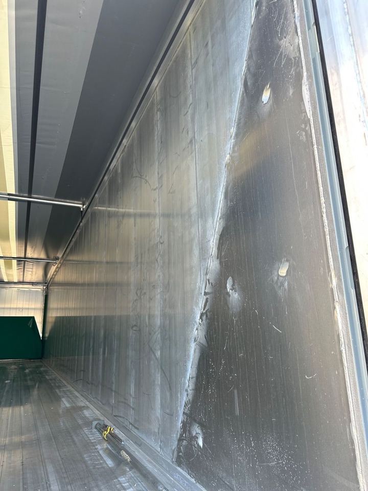 Kraker CF-200ZL Lift 92m³ - Semi-reboque piso móvel: foto 5 Kraker CF-200ZL Lift 92m³ - Semi-reboque piso móvel: foto 5