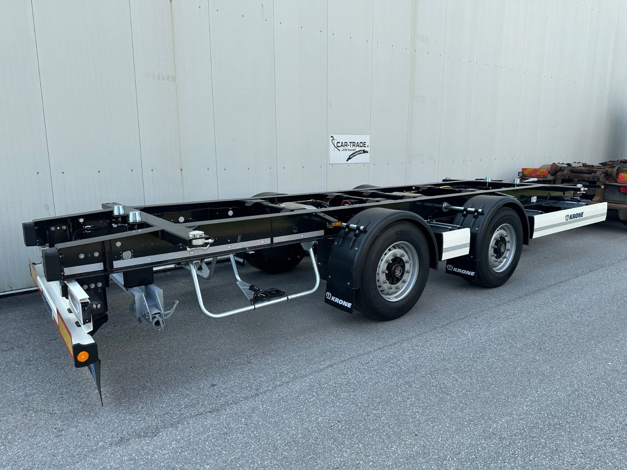 Krone ZZW 18elE10 Tadem BPW Maxi Krone ZZW 18elE10 Tadem BPW Maxi - Reboque transportador de contêineres/ Caixa móvel: foto 5 Krone ZZW 18elE10 Tadem BPW Maxi Krone ZZW 18elE10 Tadem BPW Maxi - Reboque transportador de contêineres/ Caixa móvel: foto 5