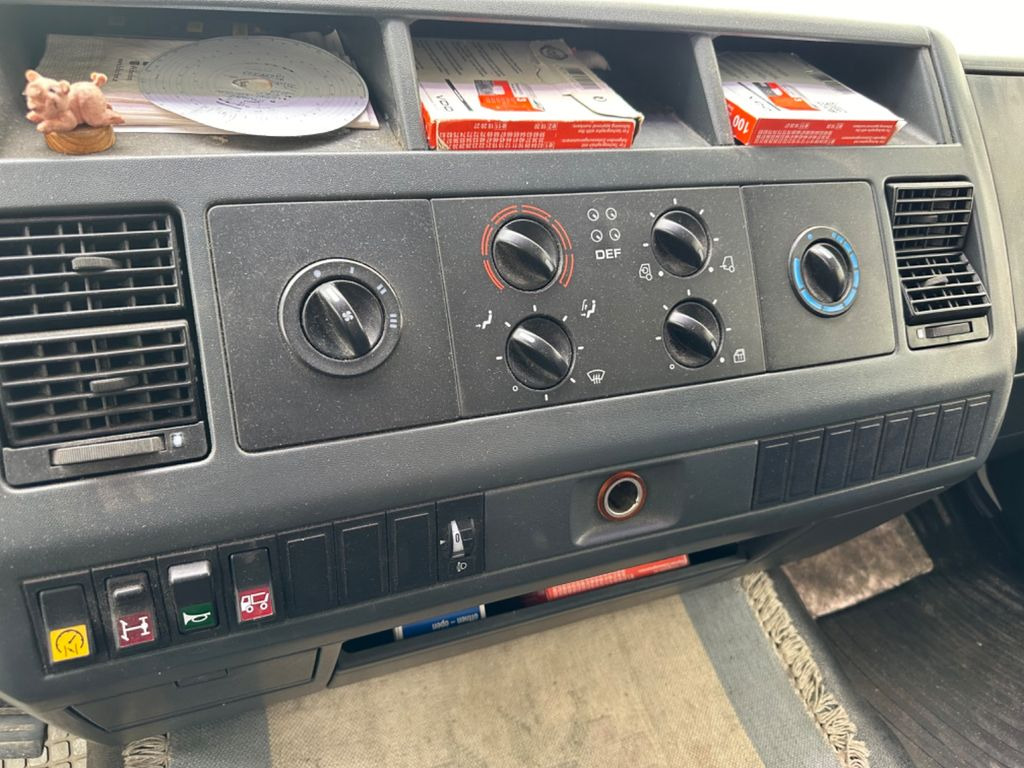 Camião frigorífico MAN LE 14.220 TKTS300  -29C LBW MAN LE 14.220 TKTS300  -29C LBW: foto 6