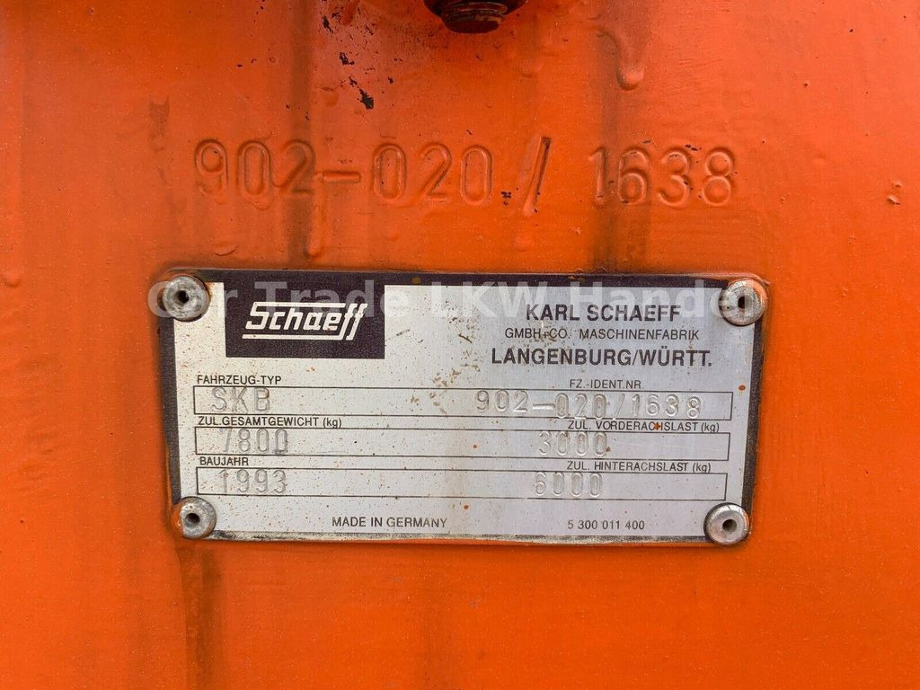 Retroescavadeira Schaeff SKB 902: foto 6