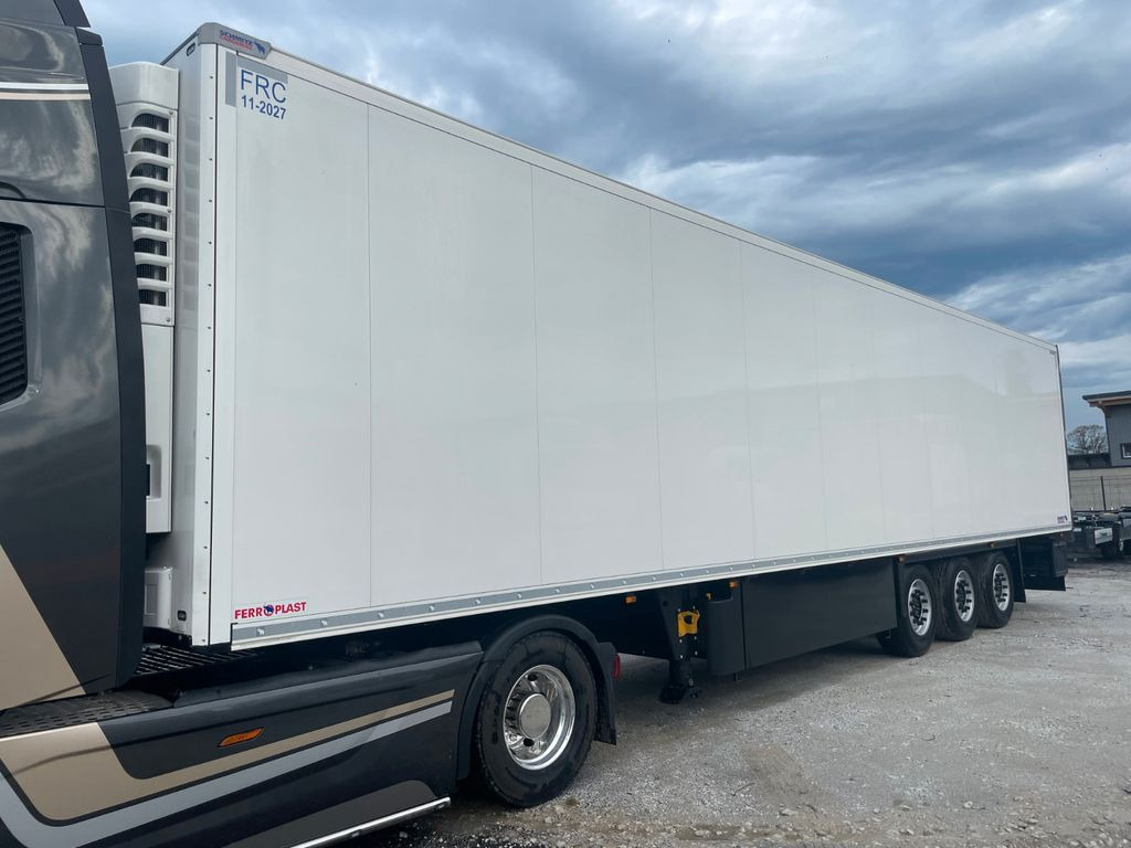 Schmitz Cargobull SKO 24 Cool V7 DoppelStock Blumenbreit - Semi-reboque frigorífico: foto 1 Schmitz Cargobull SKO 24 Cool V7 DoppelStock Blumenbreit - Semi-reboque frigorífico: foto 1