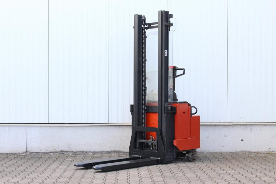 BT LSV1250 - 3400mm - Stacker: foto 2 BT LSV1250 - 3400mm - Stacker: foto 2