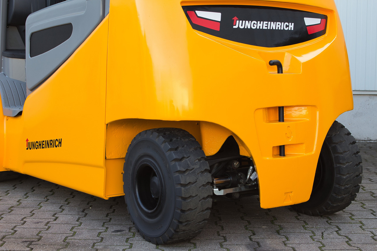 JUNGHEINRICH EFG545 - Triplex - 100% Kapazität - Bj. 2022 - 4,5t - Empilhador elétrico: foto 5 JUNGHEINRICH EFG545 - Triplex - 100% Kapazität - Bj. 2022 - 4,5t - Empilhador elétrico: foto 5