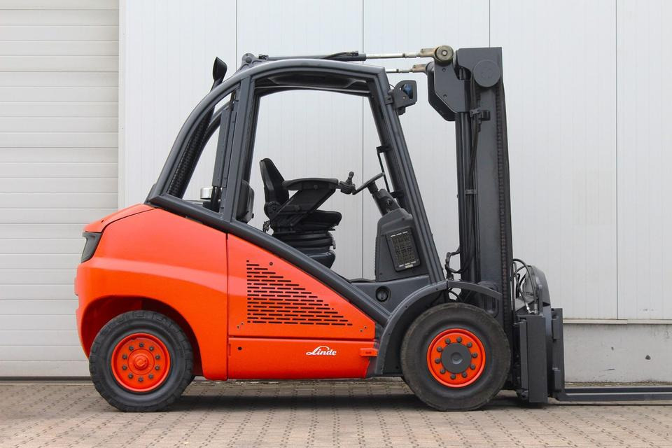 LINDE H50D Diesel mit Drehgerät - Empilhador a diesel: foto 4 LINDE H50D Diesel mit Drehgerät - Empilhador a diesel: foto 4