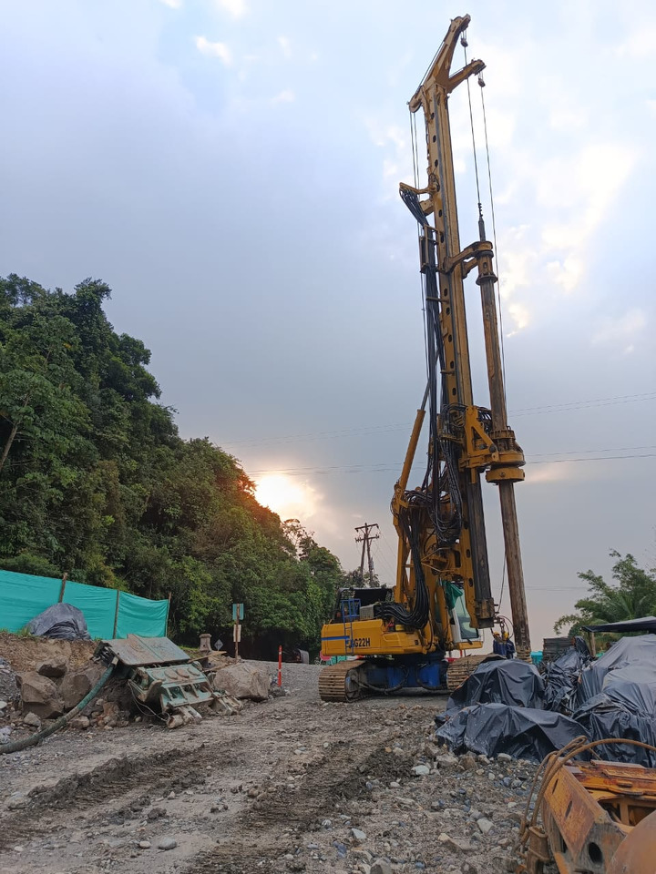 BAUER BG 22H - Máquina de perfuração: foto 3 BAUER BG 22H - Máquina de perfuração: foto 3