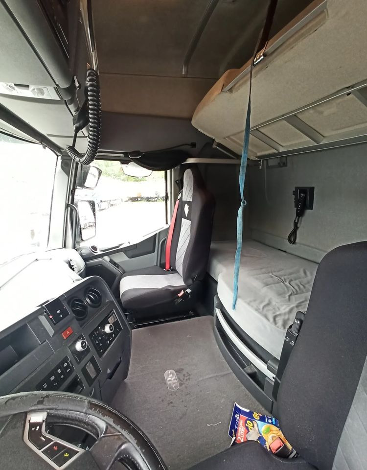 Tractor Renault T: foto 8 Tractor Renault T: foto 8