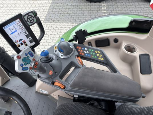 Locação financeira de Fendt 720 VARIO S4 POWER Fendt 720 VARIO S4 POWER: foto 9 Locação financeira de Fendt 720 VARIO S4 POWER Fendt 720 VARIO S4 POWER: foto 9