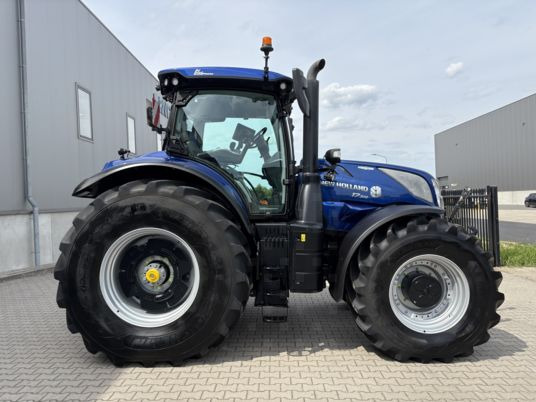 New Holland T7.300 PLMi - Trator: foto 2 New Holland T7.300 PLMi - Trator: foto 2
