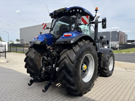 New Holland T7.300 PLMi - Trator: foto 3 New Holland T7.300 PLMi - Trator: foto 3