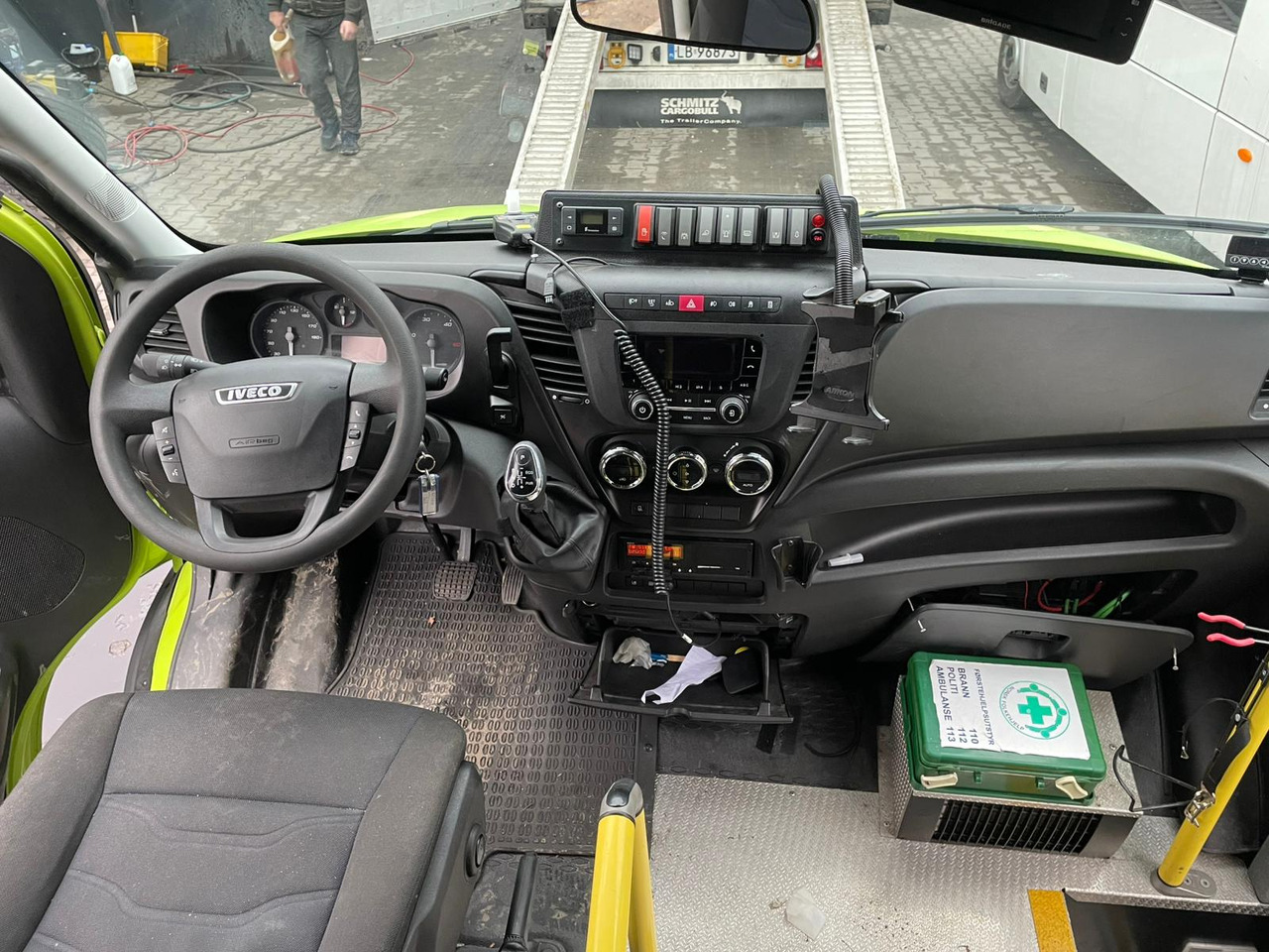 IVECO DAILY 60-140 CNG - Minibus, Furgão de passageiros: foto 4 IVECO DAILY 60-140 CNG - Minibus, Furgão de passageiros: foto 4