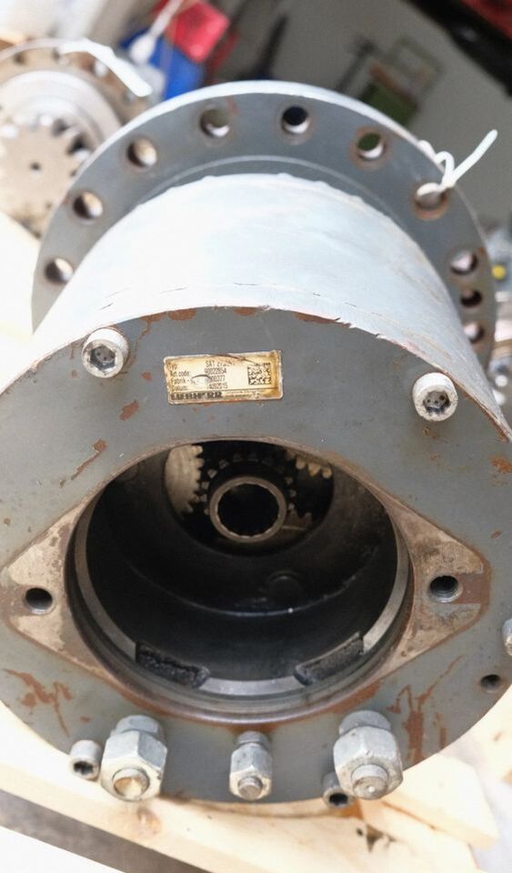 Reduktor obrotu R906,R916,R922,R926,R950 LH 30 SAT 215/251 do koparki liebherr A314,A316 ,R313,R317 R 900,R902 - Peça de reposição: foto 4 Reduktor obrotu R906,R916,R922,R926,R950 LH 30 SAT 215/251 do koparki liebherr A314,A316 ,R313,R317 R 900,R902 - Peça de reposição: foto 4