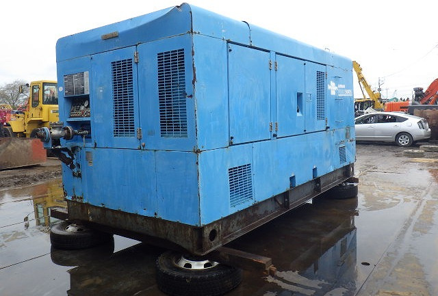 AIRMAN PDSK900S - Compressor de ar: foto 1 AIRMAN PDSK900S - Compressor de ar: foto 1