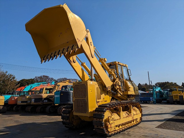 KOMATSU D75S-5 - Pá carregadoras de rastos: foto 2 KOMATSU D75S-5 - Pá carregadoras de rastos: foto 2
