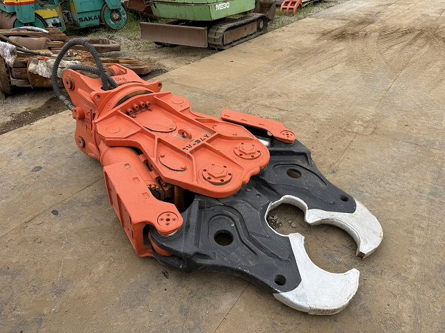 NPK SV-24X - Tesoura de demolição: foto 4 NPK SV-24X - Tesoura de demolição: foto 4