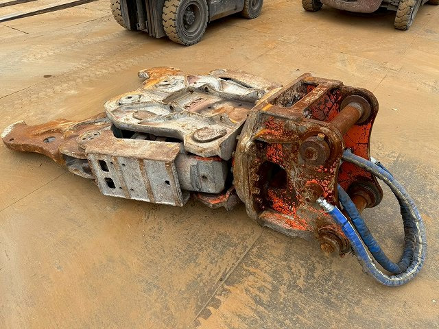 NPK SV-36X - Tesoura de demolição: foto 2 NPK SV-36X - Tesoura de demolição: foto 2