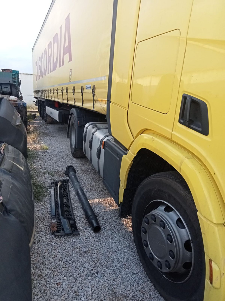 KRONE SD - Semi-reboque: foto 1 KRONE SD - Semi-reboque: foto 1