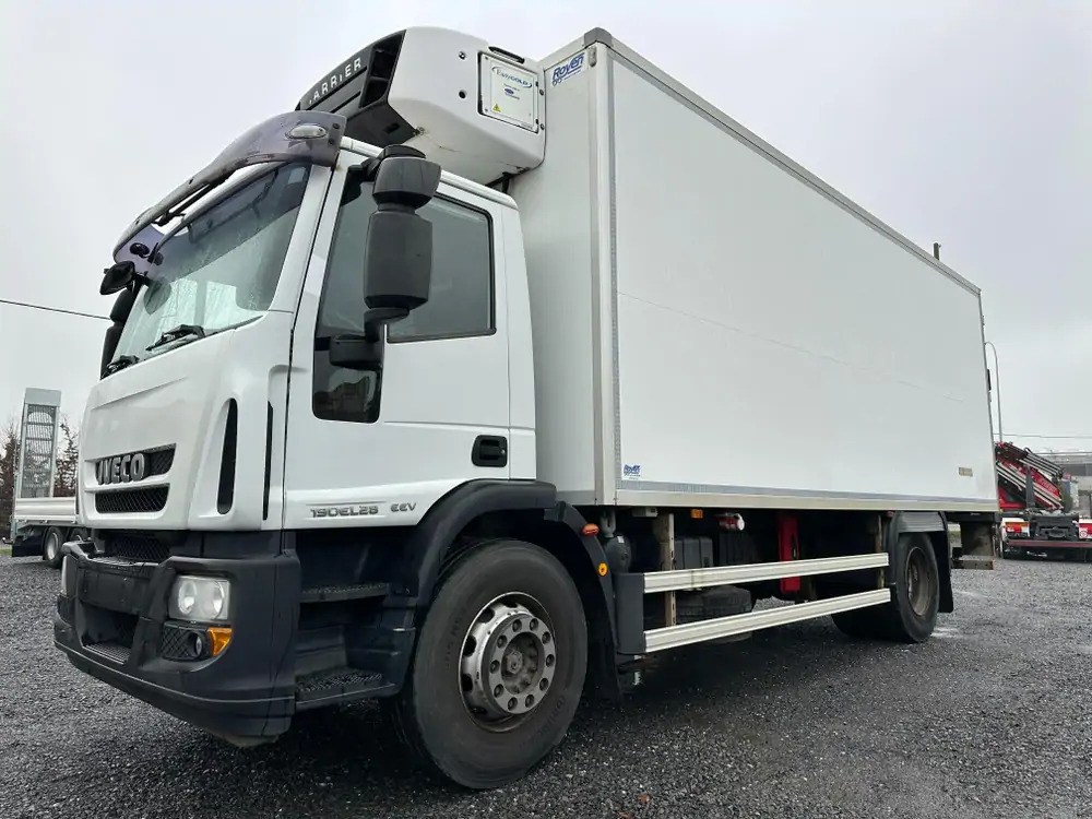 Iveco ML190E28 - Camião frigorífico: foto 1 Iveco ML190E28 - Camião frigorífico: foto 1