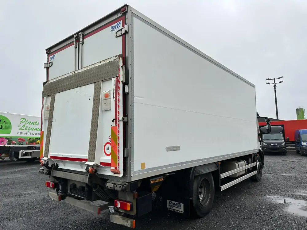 Iveco ML190E28 - Camião frigorífico: foto 3 Iveco ML190E28 - Camião frigorífico: foto 3