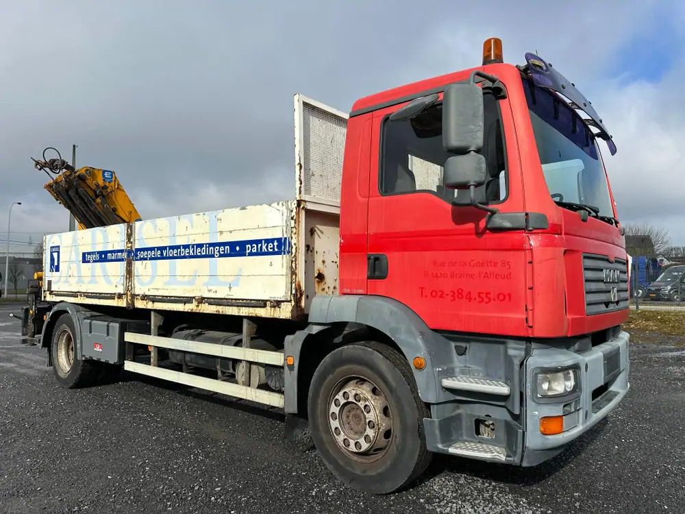 MAN TGM 18.280 *202000 km*Grue EFFER type 120 3 S*PREMIER PROPRIO - Camião grua, Camião de caixa aberta/ Plataforma: foto 4 MAN TGM 18.280 *202000 km*Grue EFFER type 120 3 S*PREMIER PROPRIO - Camião grua, Camião de caixa aberta/ Plataforma: foto 4