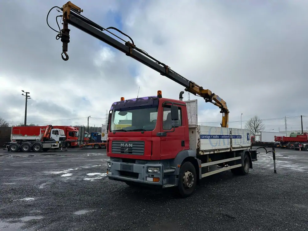 Camião grua, Camião de caixa aberta/ Plataforma MAN TGM 18.280 *202000 km*Grue EFFER type 120 3 S*PREMIER PROPRIO: foto 11 Camião grua, Camião de caixa aberta/ Plataforma MAN TGM 18.280 *202000 km*Grue EFFER type 120 3 S*PREMIER PROPRIO: foto 11