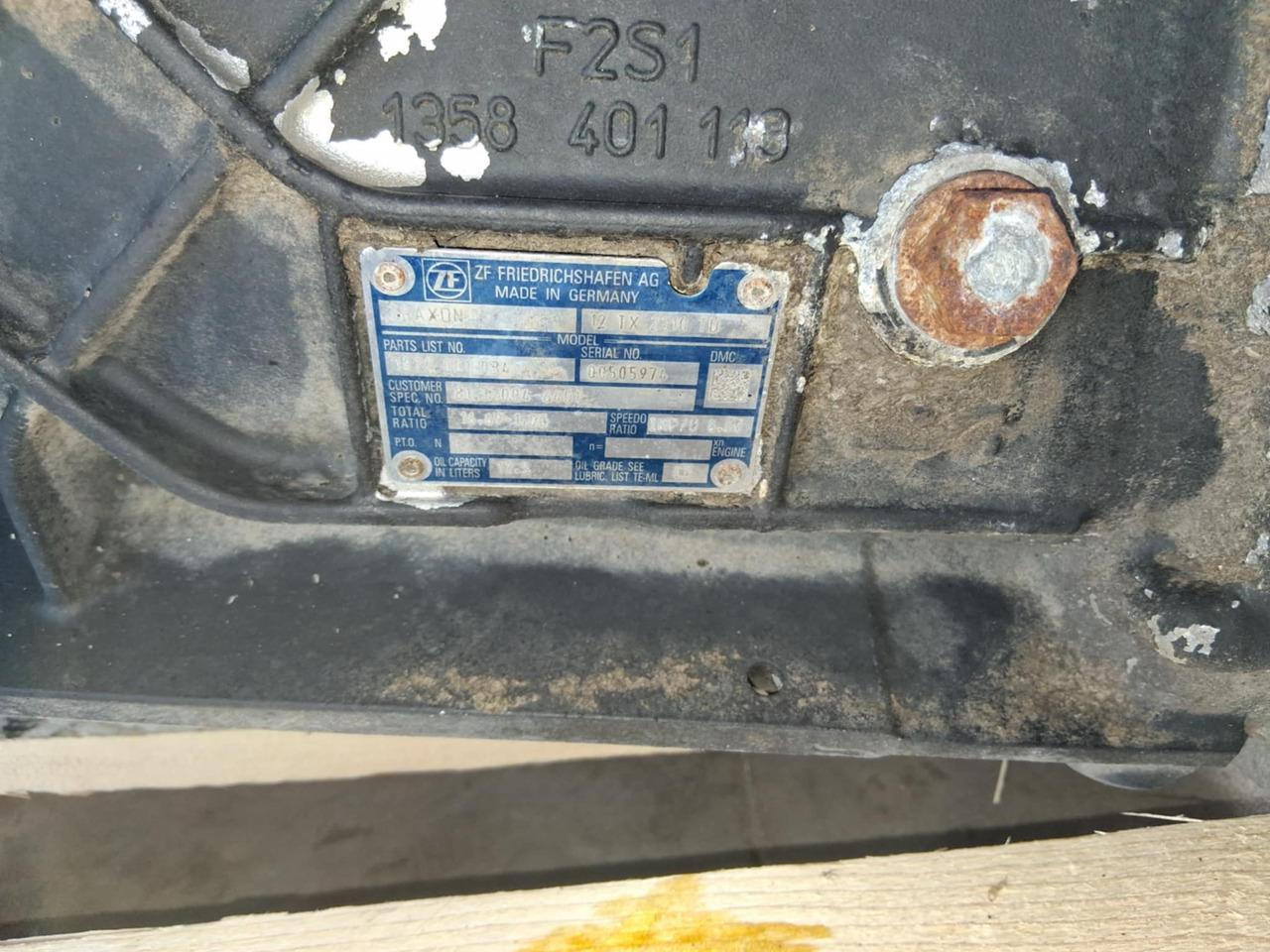 MAN TGS - Caixa de velocidade: foto 3 MAN TGS - Caixa de velocidade: foto 3