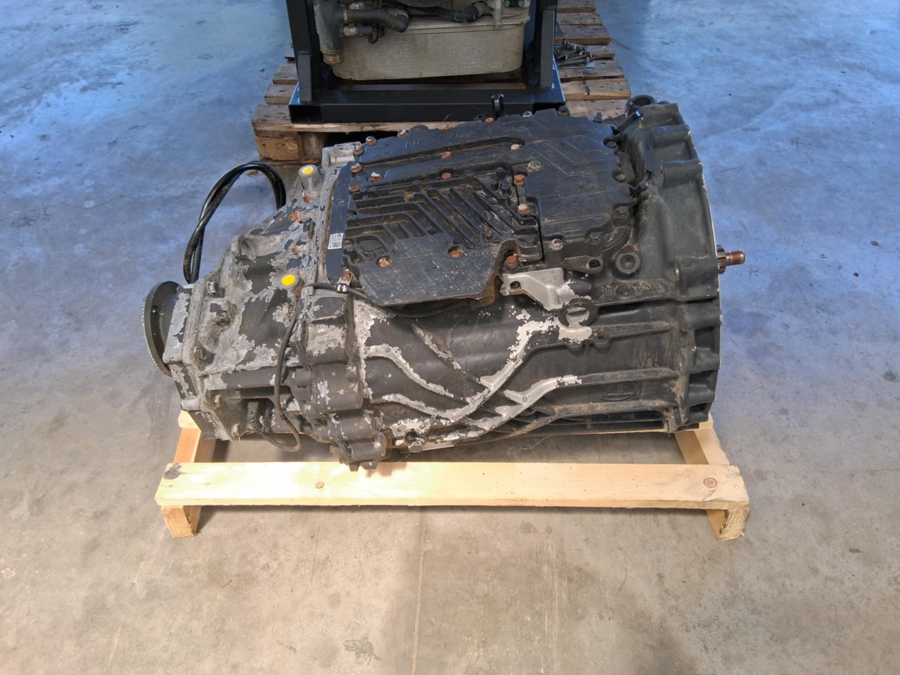 MAN TGS - Caixa de velocidade: foto 1 MAN TGS - Caixa de velocidade: foto 1