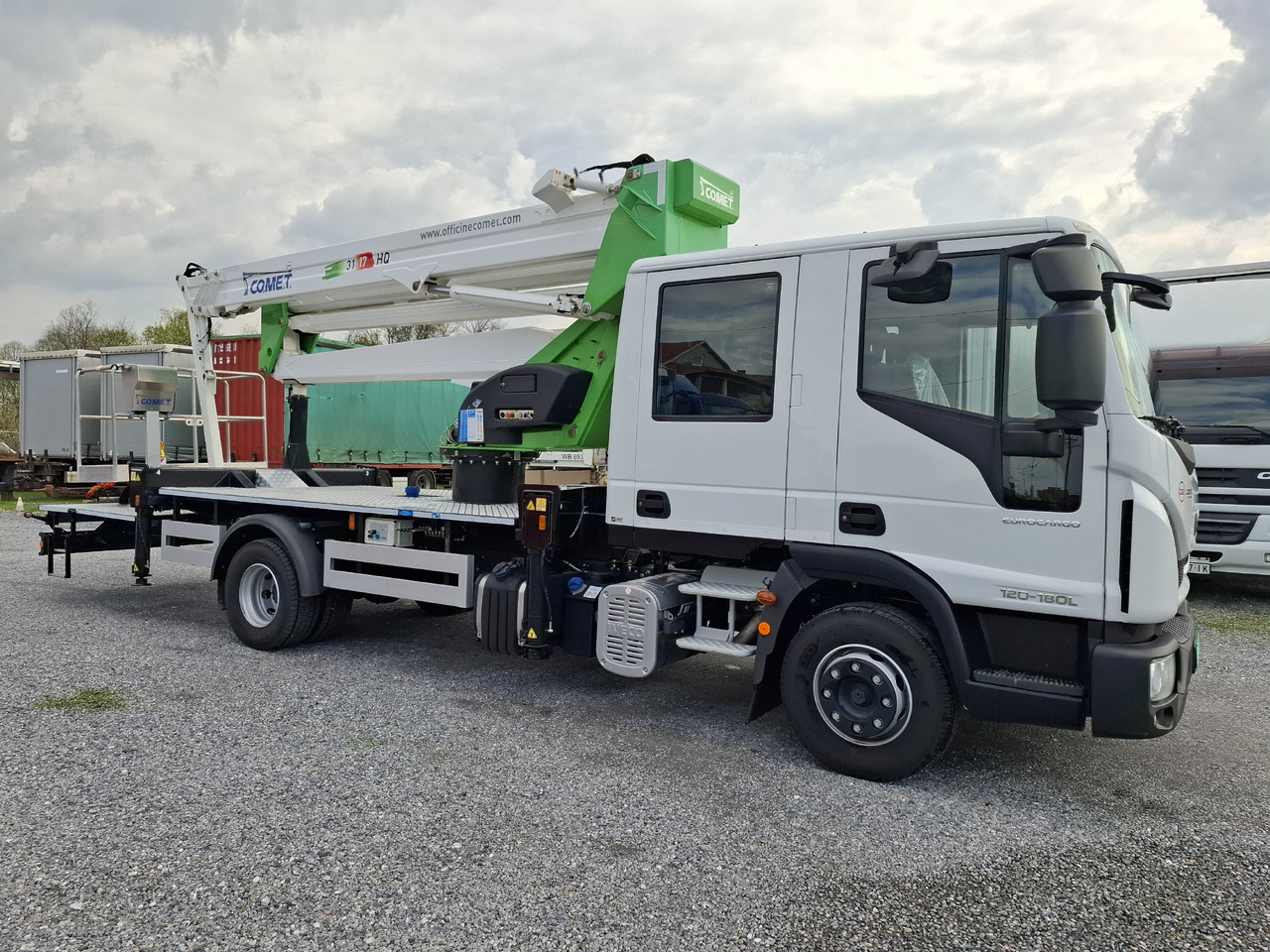 IVECO Eurocargo ML120EL18 Comet 31-17 HQ - Caminhão com plataforma aérea: foto 4 IVECO Eurocargo ML120EL18 Comet 31-17 HQ - Caminhão com plataforma aérea: foto 4