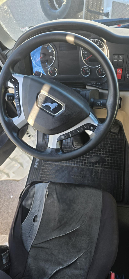 MAN TGX 18 500 - Tractor: foto 5 MAN TGX 18 500 - Tractor: foto 5