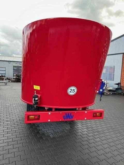 Mayer Siloking Futtermischwagen 20-30cb - Misturadora Alimentadora: foto 4 Mayer Siloking Futtermischwagen 20-30cb - Misturadora Alimentadora: foto 4