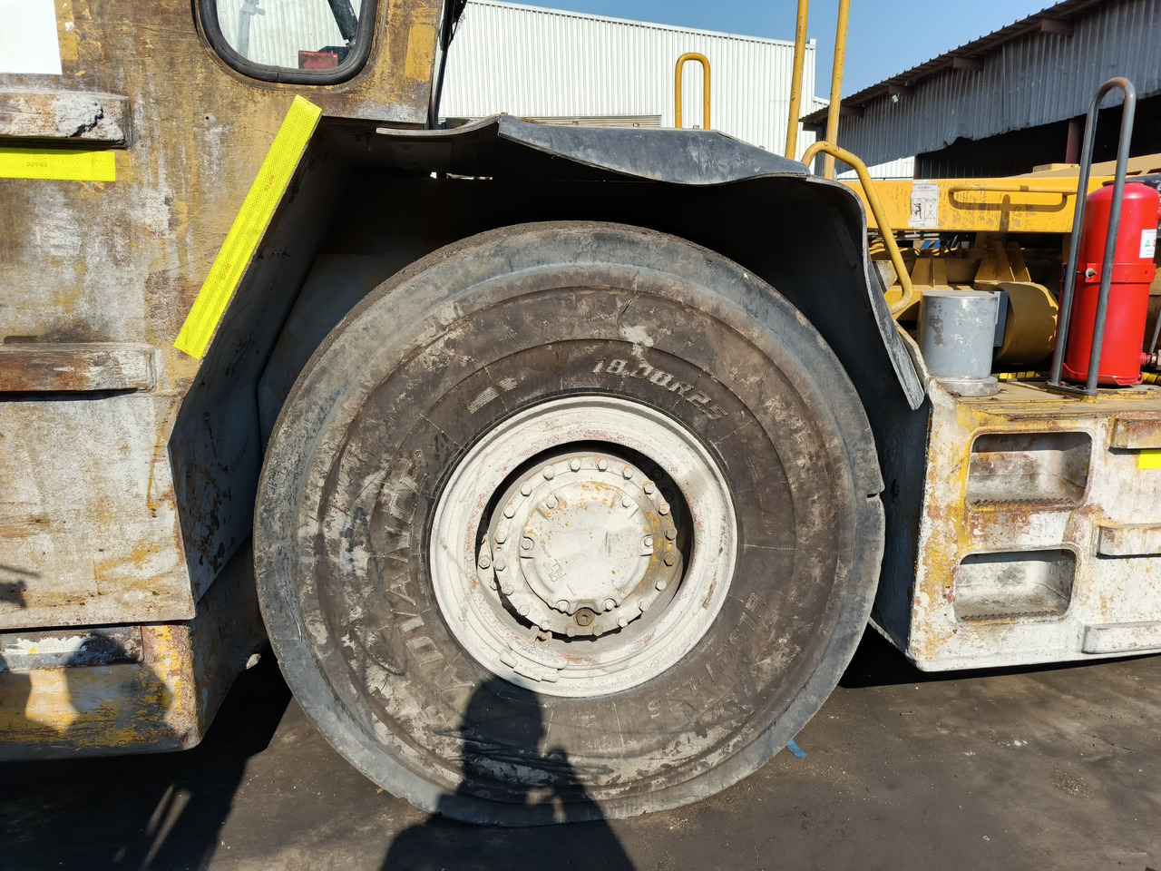 CATERPILLAR R1600G - Máquina de mineração: foto 4 CATERPILLAR R1600G - Máquina de mineração: foto 4