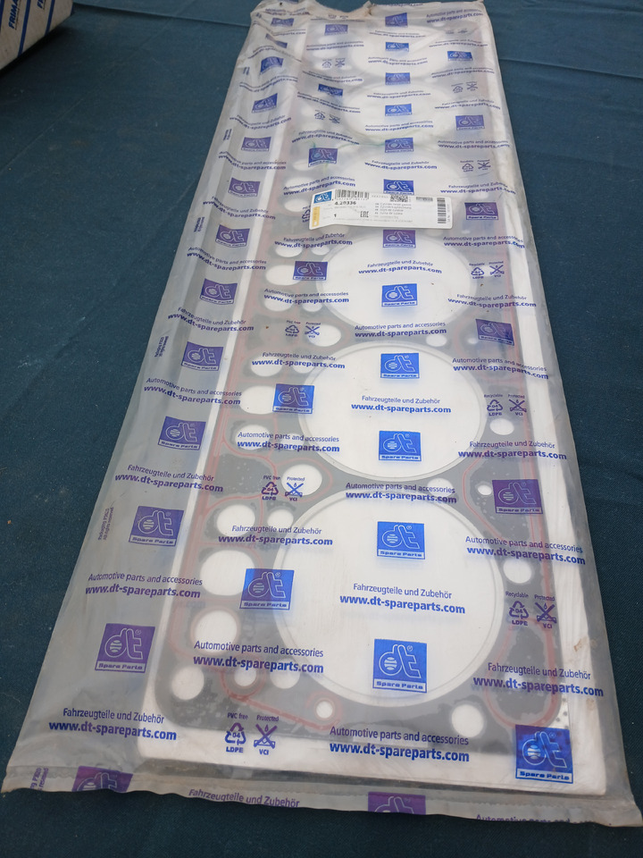 Cylinderheadgasket DT 420366 for Mercedes OM 366 - Junta de motor: foto 1 Cylinderheadgasket DT 420366 for Mercedes OM 366 - Junta de motor: foto 1