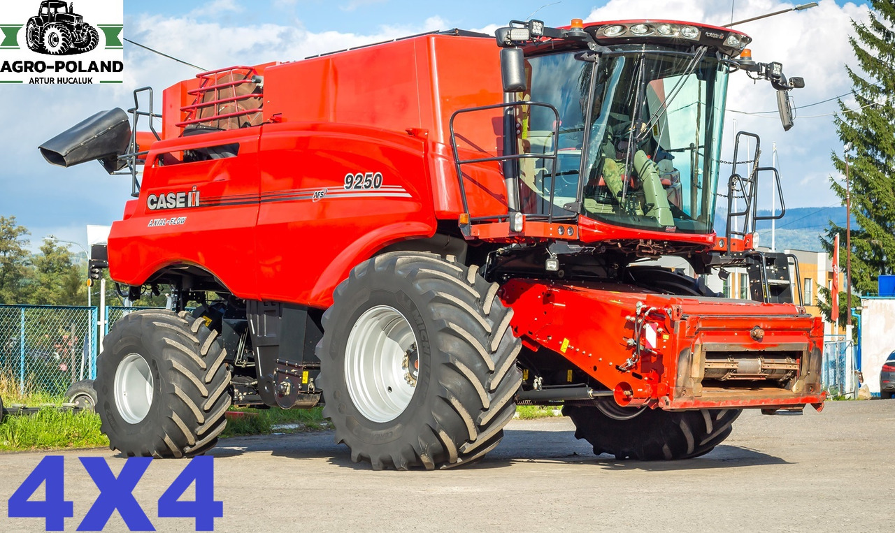 CASE IH IH 9250 AFS - 2019 ROK - 4X4 - 10,7 M. - GPS - AUTOPILOT - 2754H - Ceifeira debulhadora: foto 1 CASE IH IH 9250 AFS - 2019 ROK - 4X4 - 10,7 M. - GPS - AUTOPILOT - 2754H - Ceifeira debulhadora: foto 1