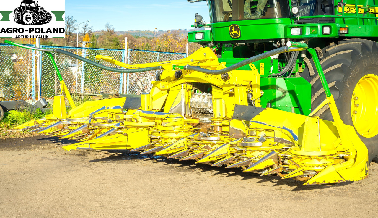 JOHN DEERE 7350i - ProDrive - 4x4 - 2012 rok - GPS - Kemper 360 plus - Pickup 630c - 40 km/h - Picadora de forragem automotriz: foto 3 JOHN DEERE 7350i - ProDrive - 4x4 - 2012 rok - GPS - Kemper 360 plus - Pickup 630c - 40 km/h - Picadora de forragem automotriz: foto 3