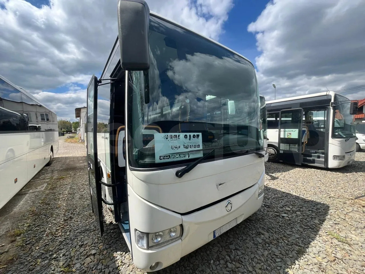 Iveco Crossway - Ônibus suburbano: foto 1 Iveco Crossway - Ônibus suburbano: foto 1