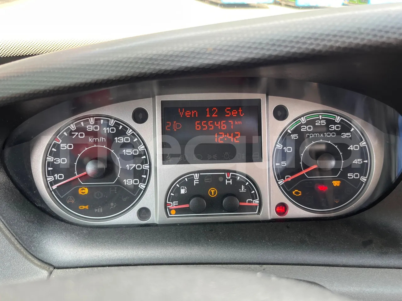 Iveco Daily - Minibus, Furgão de passageiros: foto 3 Iveco Daily - Minibus, Furgão de passageiros: foto 3