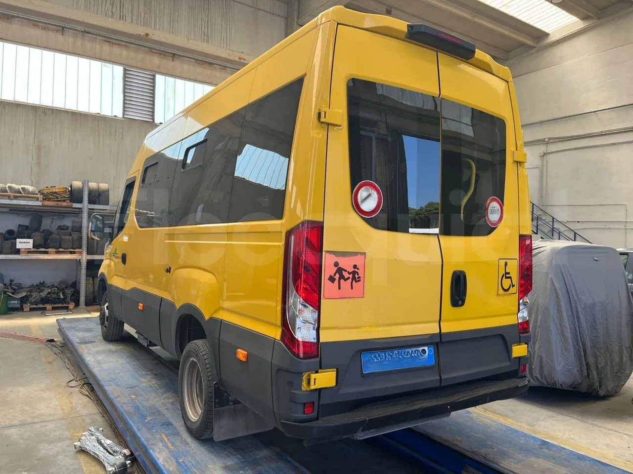 Autocarro escolar Iveco Daily: foto 7 Autocarro escolar Iveco Daily: foto 7