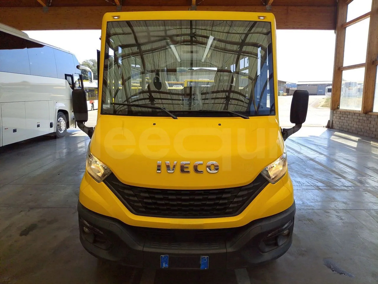Iveco Indcar - Autocarro escolar: foto 2 Iveco Indcar - Autocarro escolar: foto 2