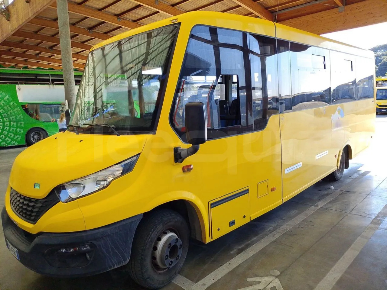 Iveco Indcar - Autocarro escolar: foto 4 Iveco Indcar - Autocarro escolar: foto 4