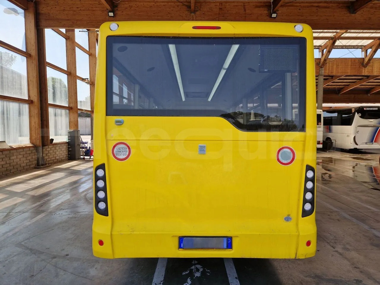 Iveco Indcar - Autocarro escolar: foto 5 Iveco Indcar - Autocarro escolar: foto 5