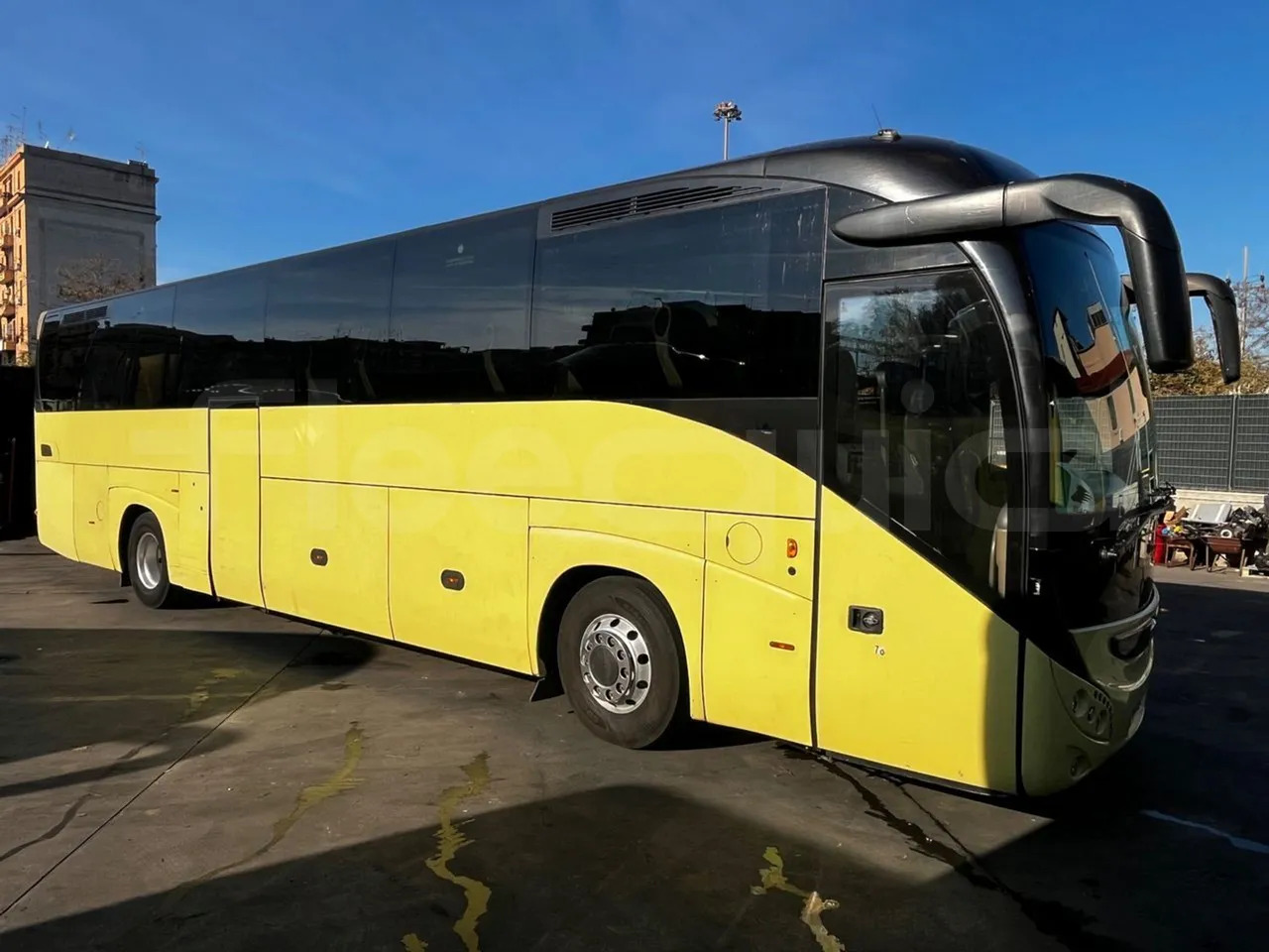 Iveco Magelys - Autocarro: foto 1 Iveco Magelys - Autocarro: foto 1