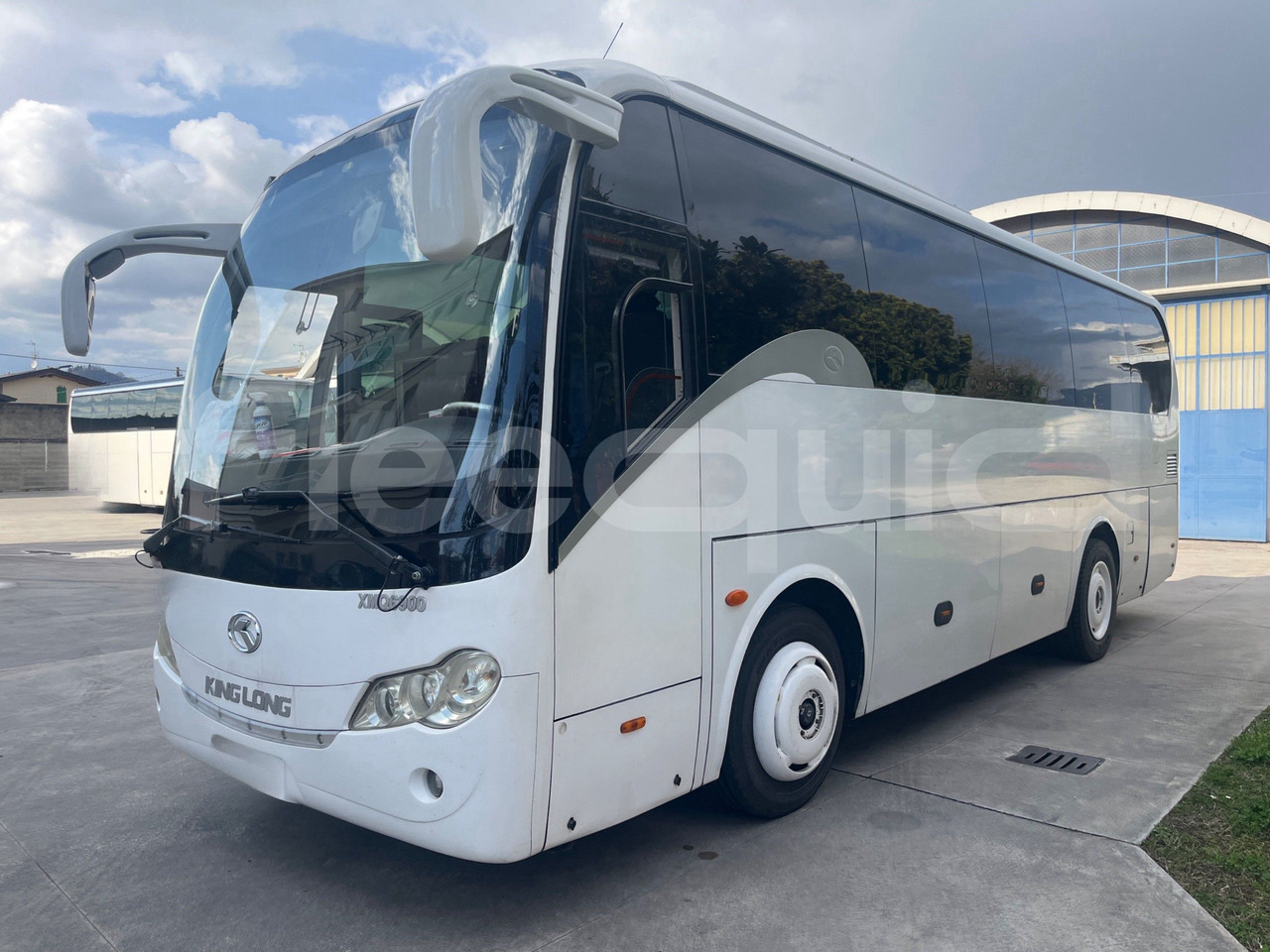 King Long XMQ6900 - Autocarro: foto 4 King Long XMQ6900 - Autocarro: foto 4