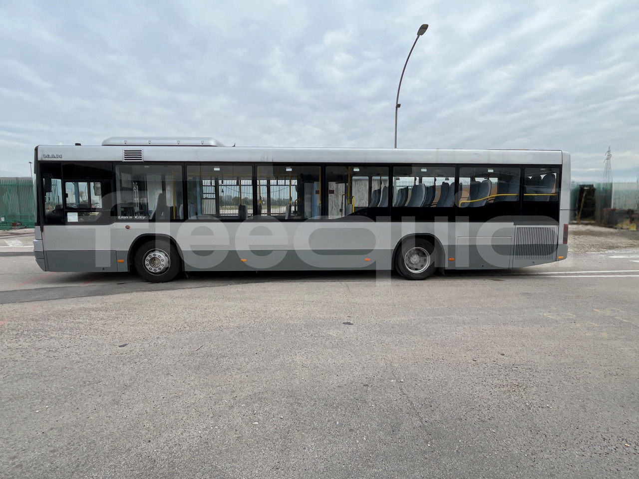 Man Lion's Classic - Ônibus suburbano: foto 5 Man Lion's Classic - Ônibus suburbano: foto 5