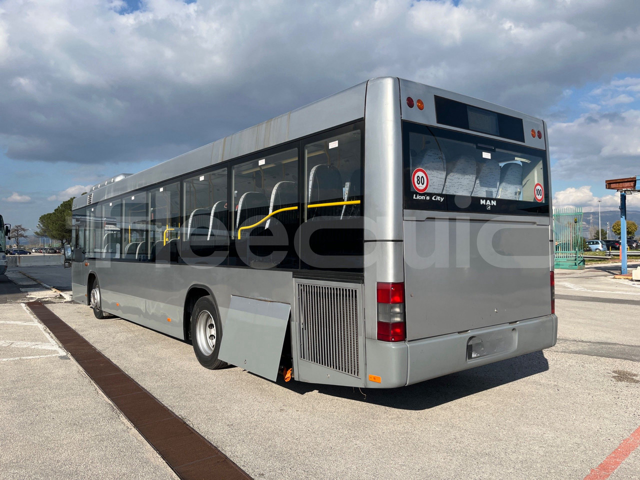 Locação financeira de Man Lion's Classic Man Lion's Classic: foto 7 Locação financeira de Man Lion's Classic Man Lion's Classic: foto 7