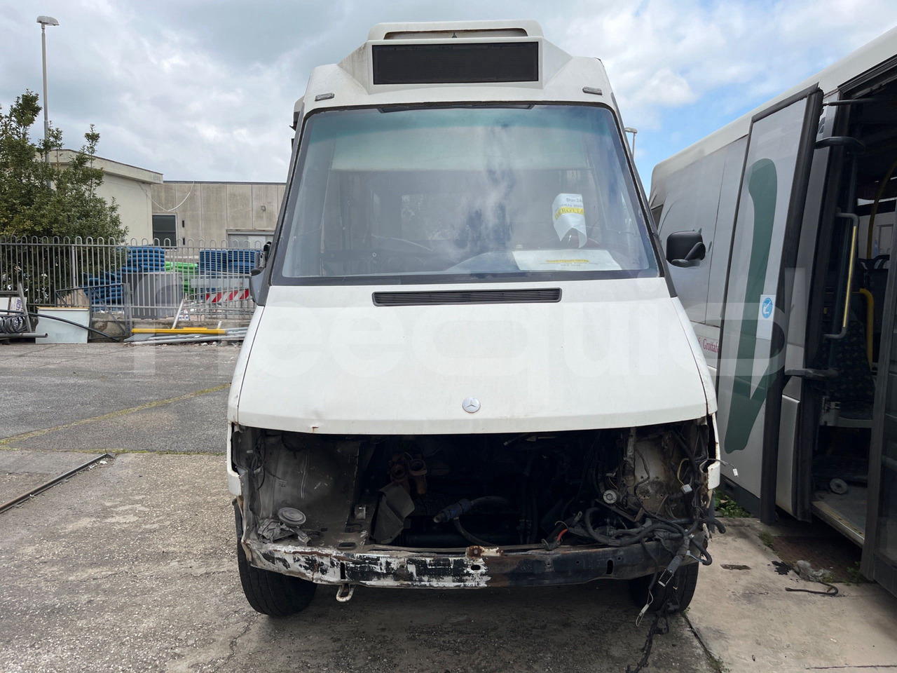 Mercedes-Benz 414T - Ônibus urbano: foto 2 Mercedes-Benz 414T - Ônibus urbano: foto 2