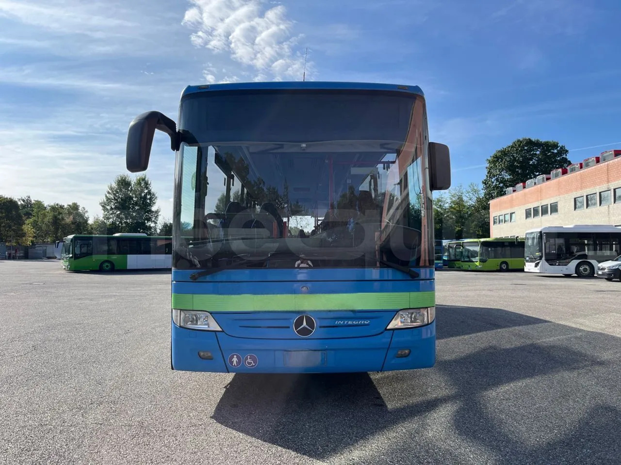 Mercedes-Benz Integro - Ônibus suburbano: foto 2 Mercedes-Benz Integro - Ônibus suburbano: foto 2