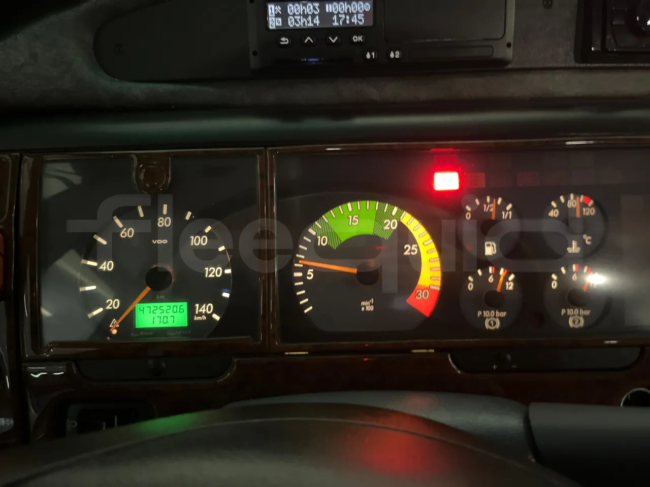 Mercedes-Benz MB 818 S - Autocarro: foto 3 Mercedes-Benz MB 818 S - Autocarro: foto 3